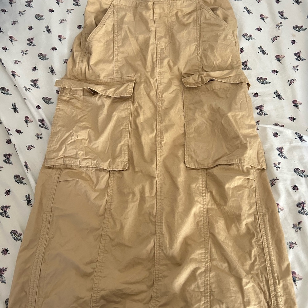 Forever 21 Beige Skirt